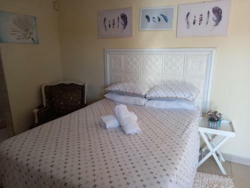 Bed & Breakfast Kgatholoha Guest House