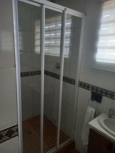 Bed & Breakfast Kgatholoha Guest House