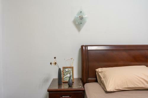 Locals Apartment Inn 22