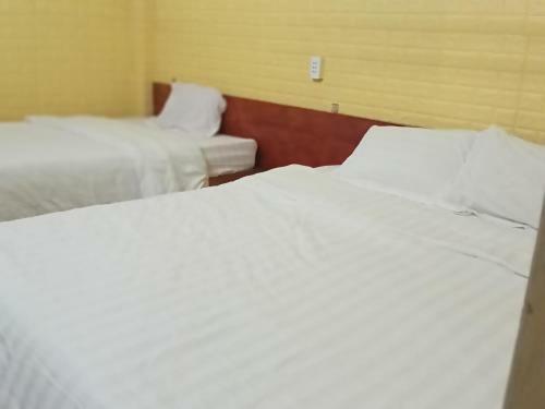Bed & Breakfast Hoang Long Hotel