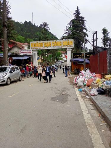 Bed & Breakfast Hoang Long Hotel