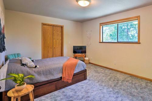 Apple Hill Home 10 Acres With Beautiful Views!