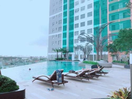 Sun Avenue Apartment Novaland