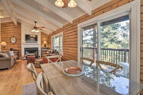 Charming Cabin With Views 1 Mi To Lake Gregory