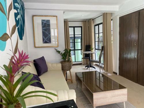 Hotel Lido Shores Resort