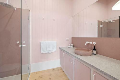 The Pink Lodge