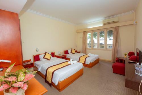 Mercury Hotel & Apartment