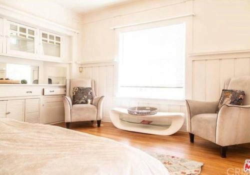 Cheerful Bright 5 Bedroom Home Central La/king Bed