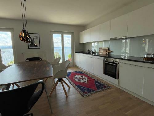 Sunset Apartment Direkt Am Bodensee Mit Parkplatz
