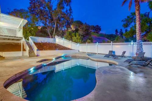 Newly Remodeled, Beautiful Home Away From Home