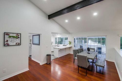 Newly Remodeled, Beautiful Home Away From Home