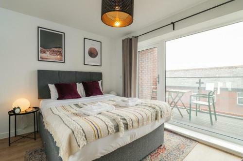 Modern Apartment In City Centre