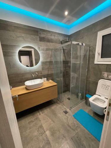 Modern 3-bedroom Apartment In Kiato Centre