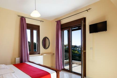 Villa Mahin With Pool And Sea View