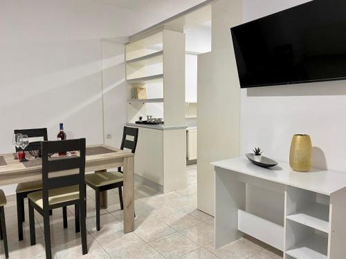 Elgreco Apartments In Kos Center, Modern & New 2