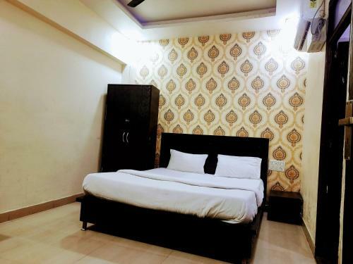 Hotel Samrat
