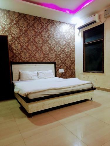 Hotel Samrat