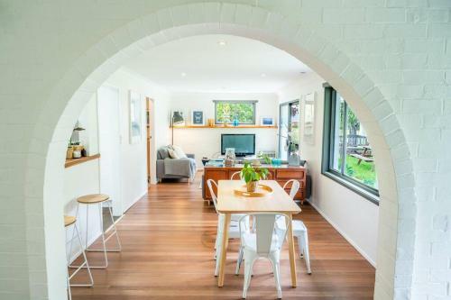 'araluen' - Peaceful Family Hideaway With Pool