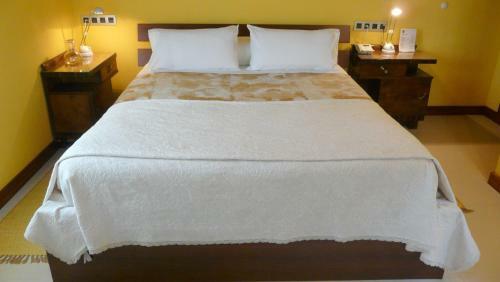 Hotel Rural Las �guedas