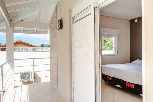 Casa Com Piscina Pr�xima A Praia E Natureza Em S�o Sebasti�o