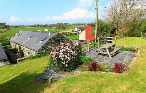 Former Farmhouse Nr Harlech 4043
