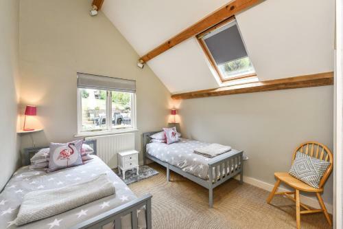 Les Charmettes , Haslemere
