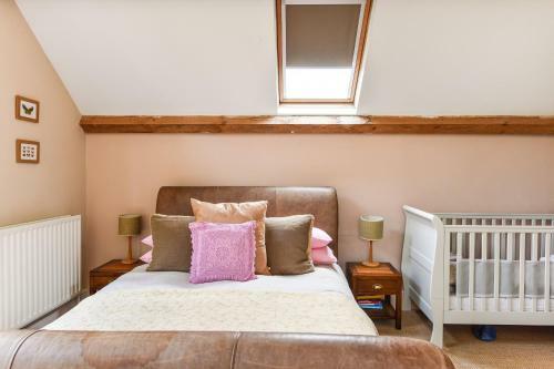Les Charmettes , Haslemere