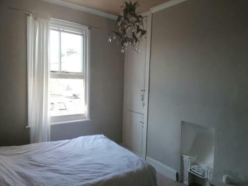 Peaceful Double Room By The Sea