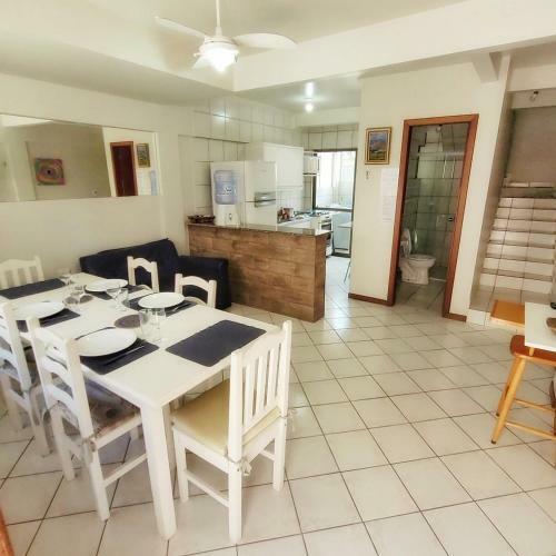 Casa 09 Duplex - 2 Su�tes - 30 Metros Da Praia