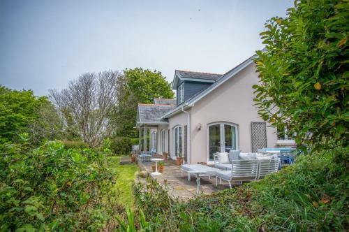 Highfield - 3 Bedroom Holiday Home - Llanmadoc