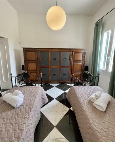 Suggestiva Villa Immersa Nel Verde