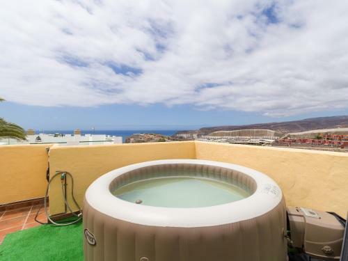 Apartamento Private Solarium Home - Jacuzzi - Beach Views