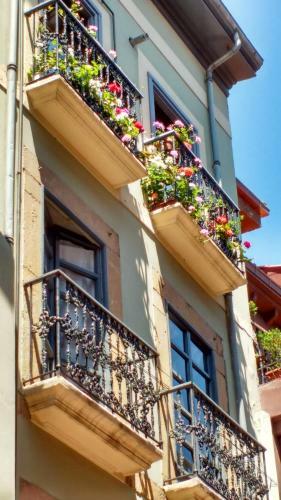 Apartamento Casco Hist�rico Junto Ayuntamiento Y Catedral