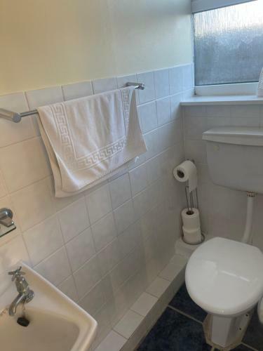 Stunning 8-bed Apartment In Bacton