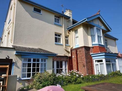 The Outlook Holiday Apartments