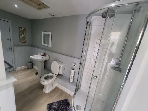 Luxury 3 Bedroom Apartment, 7 People Max.