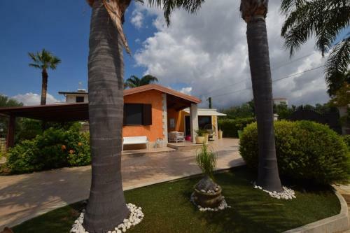 Villa Naive Con Piscina Privata, Pozzallo