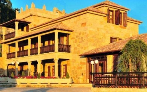 Hostal O Paxareco De Ay