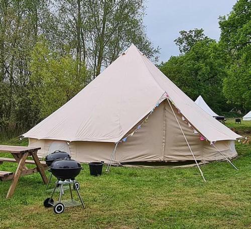 7 Meter Bell Tent - Up To 10 Persons Glamping