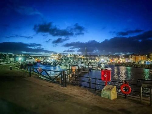 Haddock Hideaway By The Sea - Old Town Scarborough