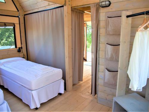 Romantic Lodge At Scansano With Shared Swimming Pool