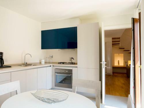 Apartamento Locazione Turistica Mare Azzurro-1