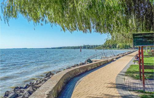 Holiday Home Matyas Kir Utca-keszthely