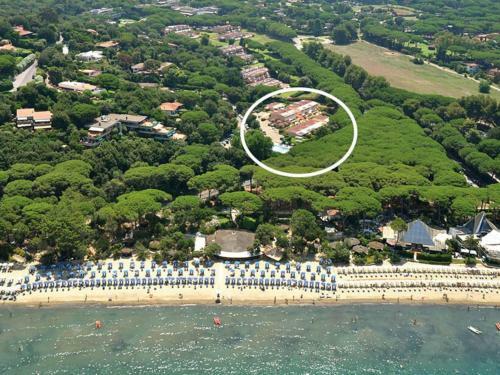 Enticing Apartment In Punta Ala With Private Terrace