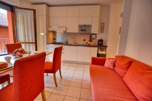 2-bedroom Apartment Camelia 21