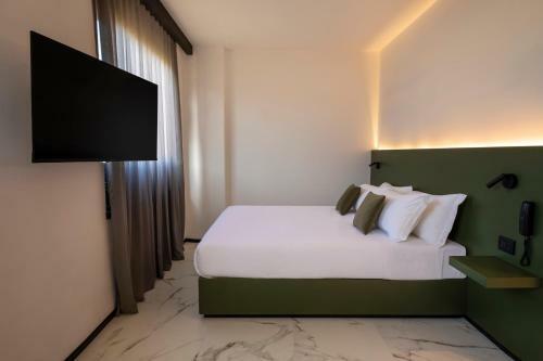 The City Hotel