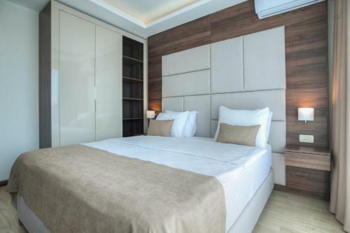 Hotel Twelve By Aycon