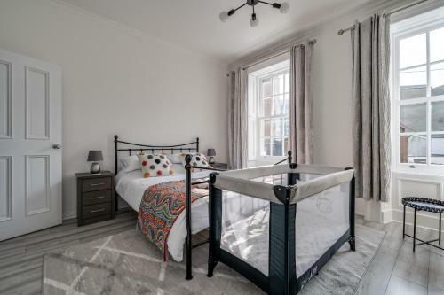 Central Belfast Apartments: Georgian House