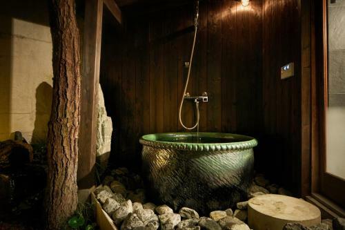 ???? By ??kyoto Hanare