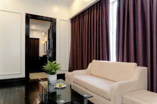 White Palace Thai Binh Hotel